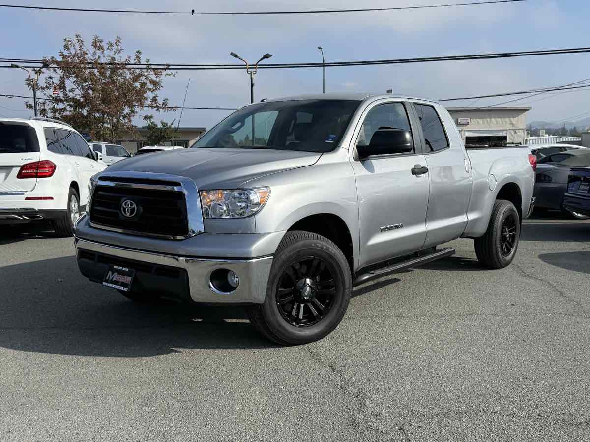 2012 Toyota Tundra SR5 photo 3