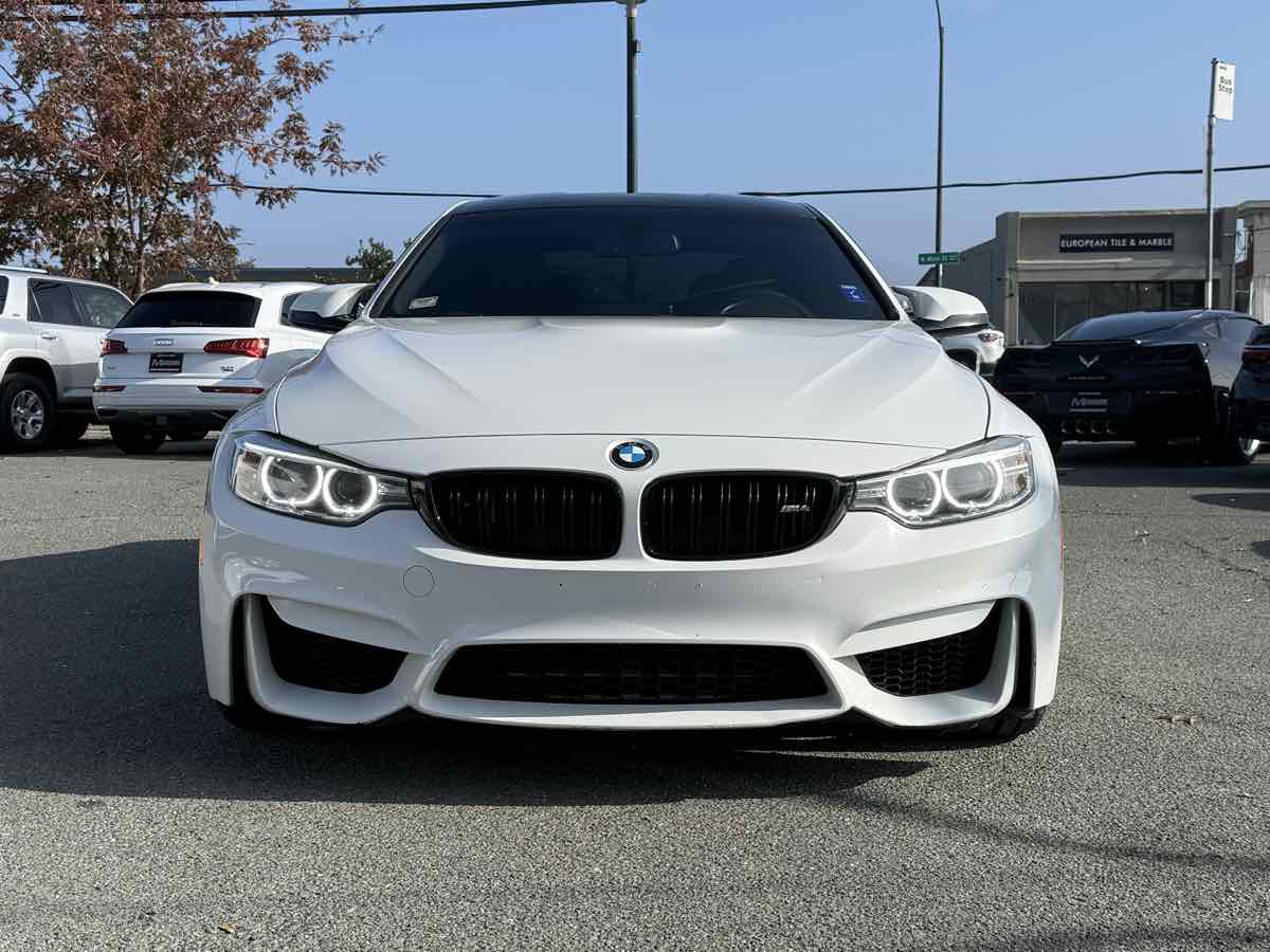 2016 Bmw M4 4-Series photo 2