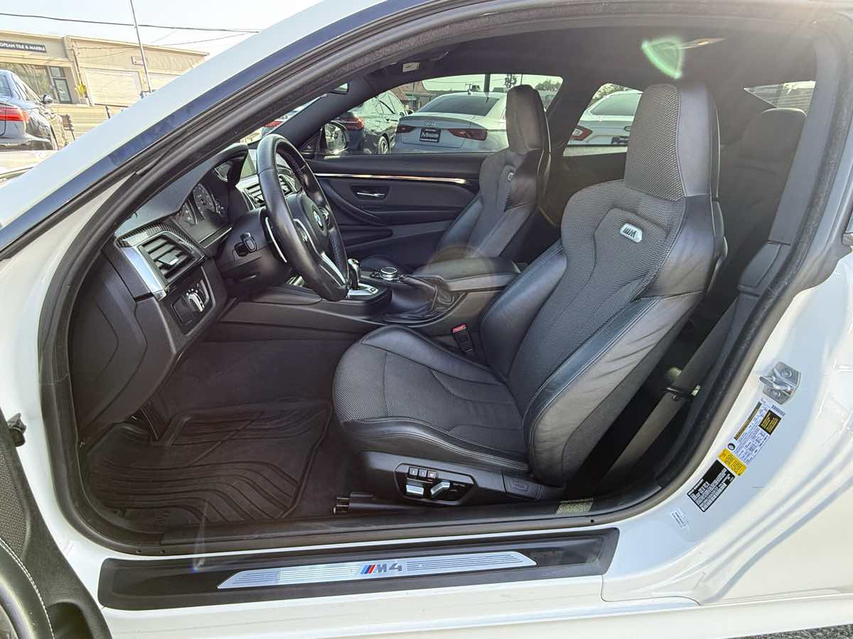 2016 Bmw M4 4-Series photo 4