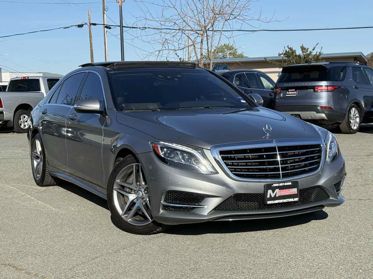 2015 Mercedes-Benz S-Class S550's photo