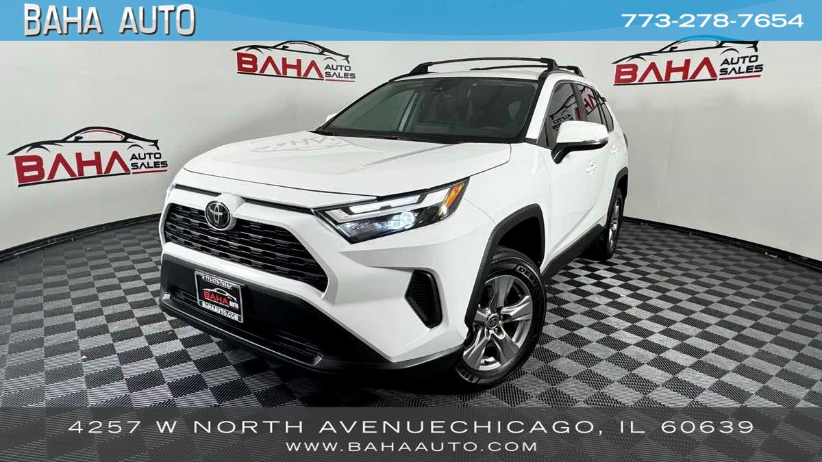 2025 Toyota RAV4 XLE FWD's photo