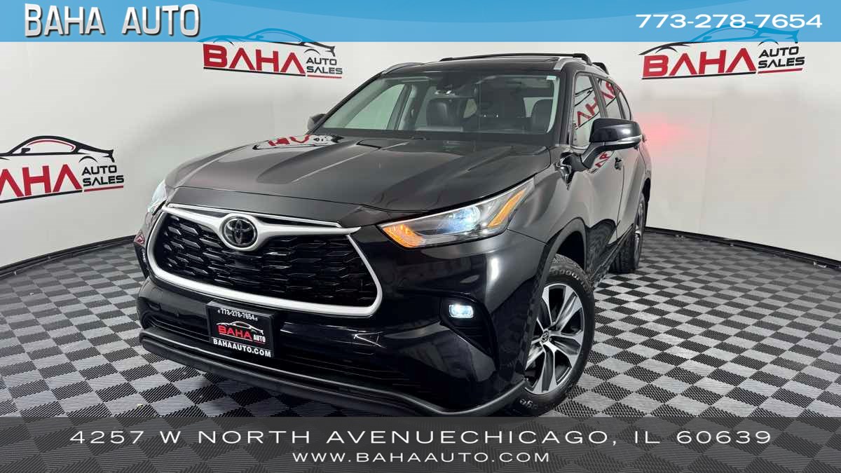 2023 Toyota Highlander XLE AWD's photo