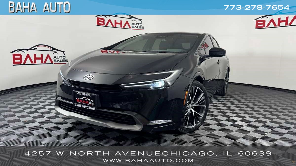 2023 Toyota Prius XLE FWD's photo