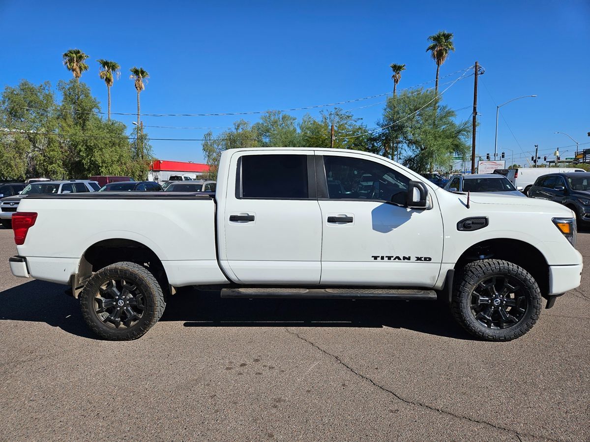 2018 Nissan Titan XD SV