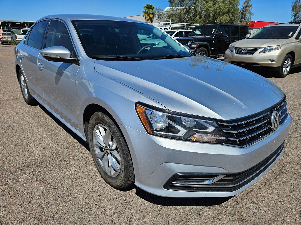 2017 Volkswagen Passat 1.8T S