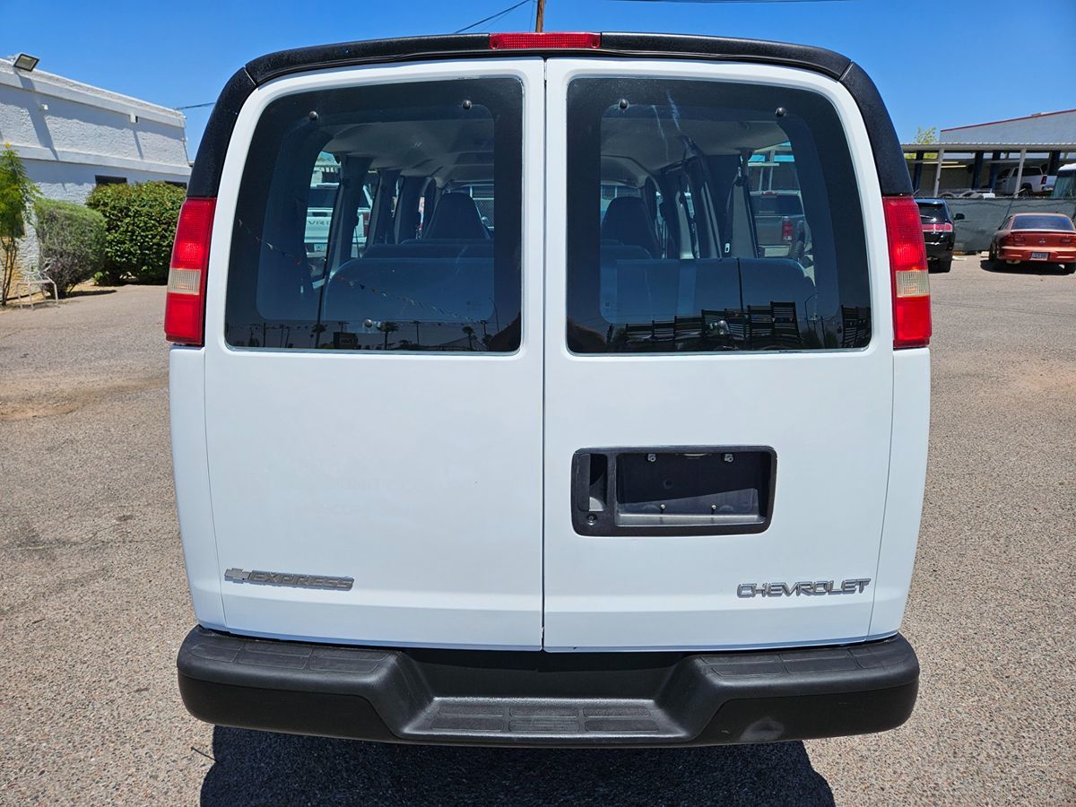 Sold 2003 Chevrolet Express Passenger in Mesa