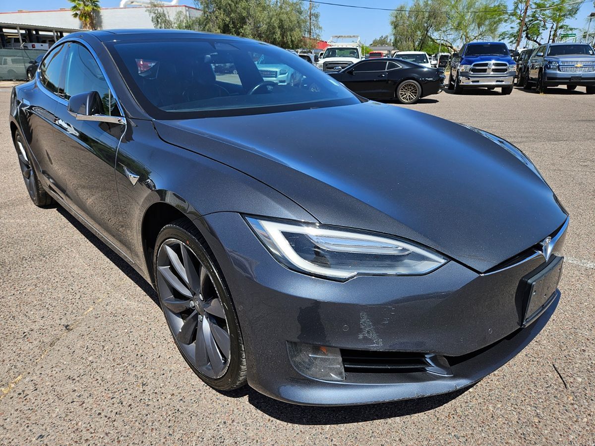 2017 Tesla Model S 90D