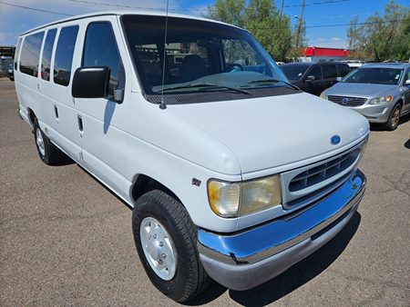 1997 Ford Club Wagon XLT