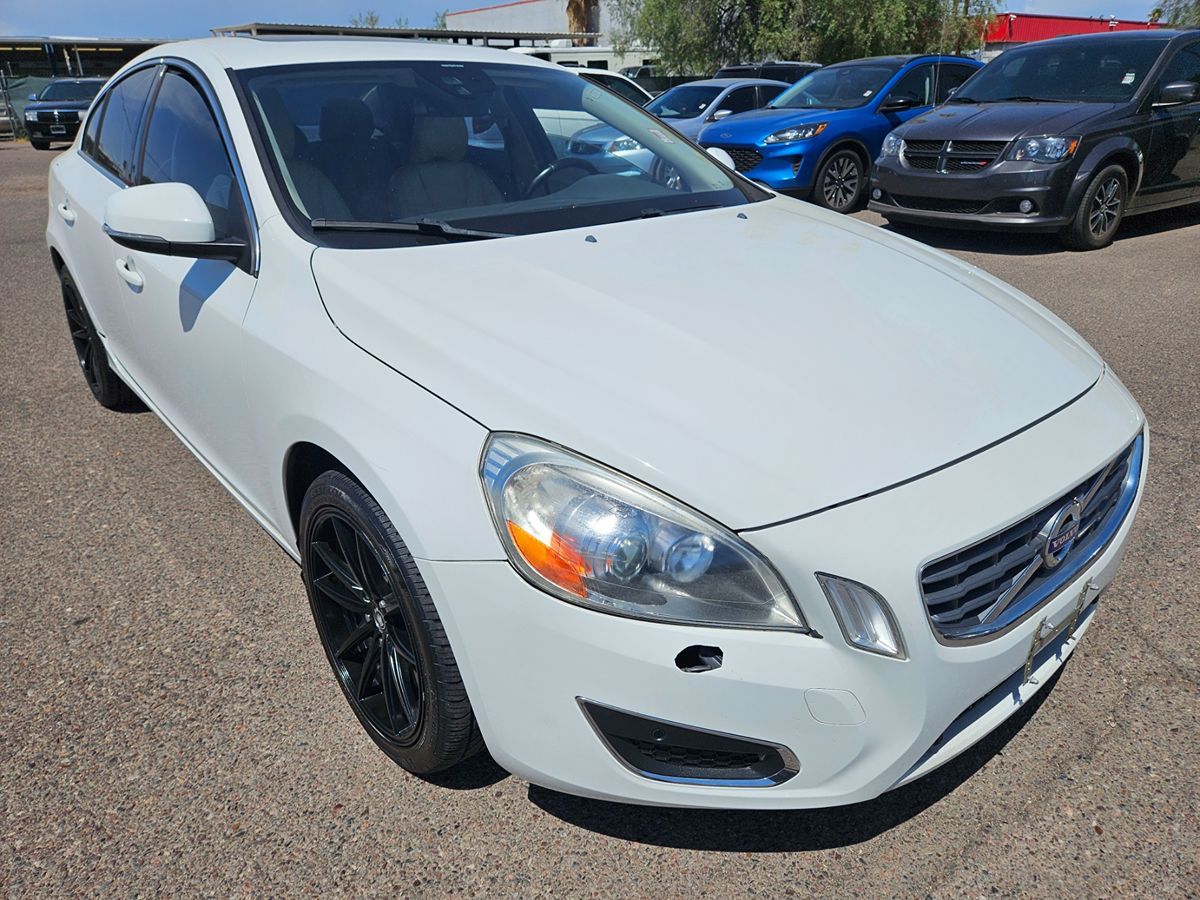 2013 Volvo S60 T5 Premier Plus