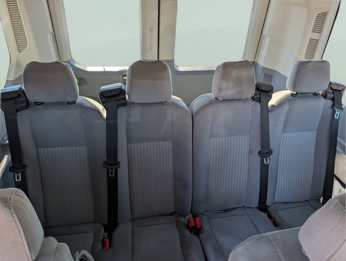 2018 Ford Transit Wagon XLT - Photo 9