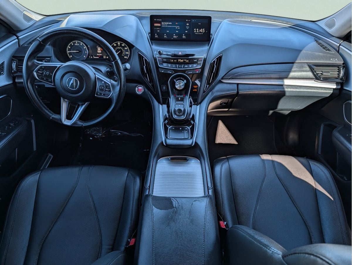 View vehicle photo 7