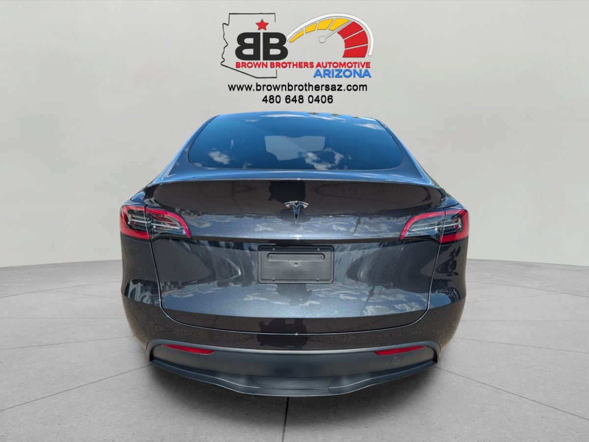 2025 Tesla Model Y Long Range - Photo 6