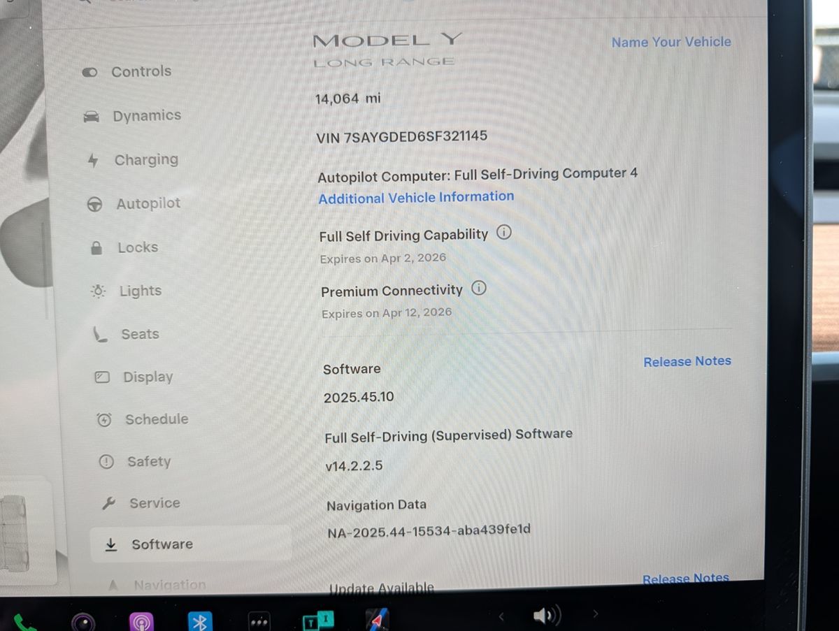 2025 Tesla Model Y Long Range - Photo 8