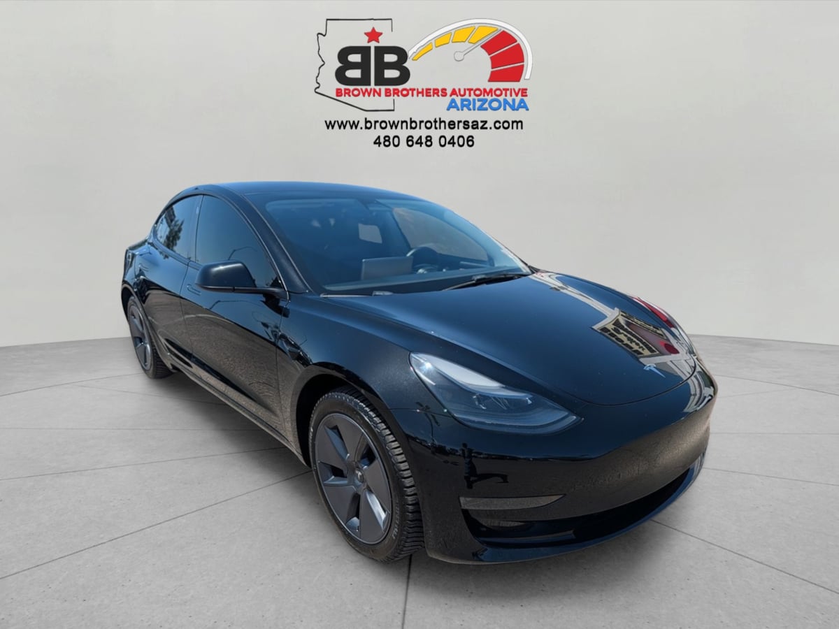 2023 Tesla Model 3 -'s photo
