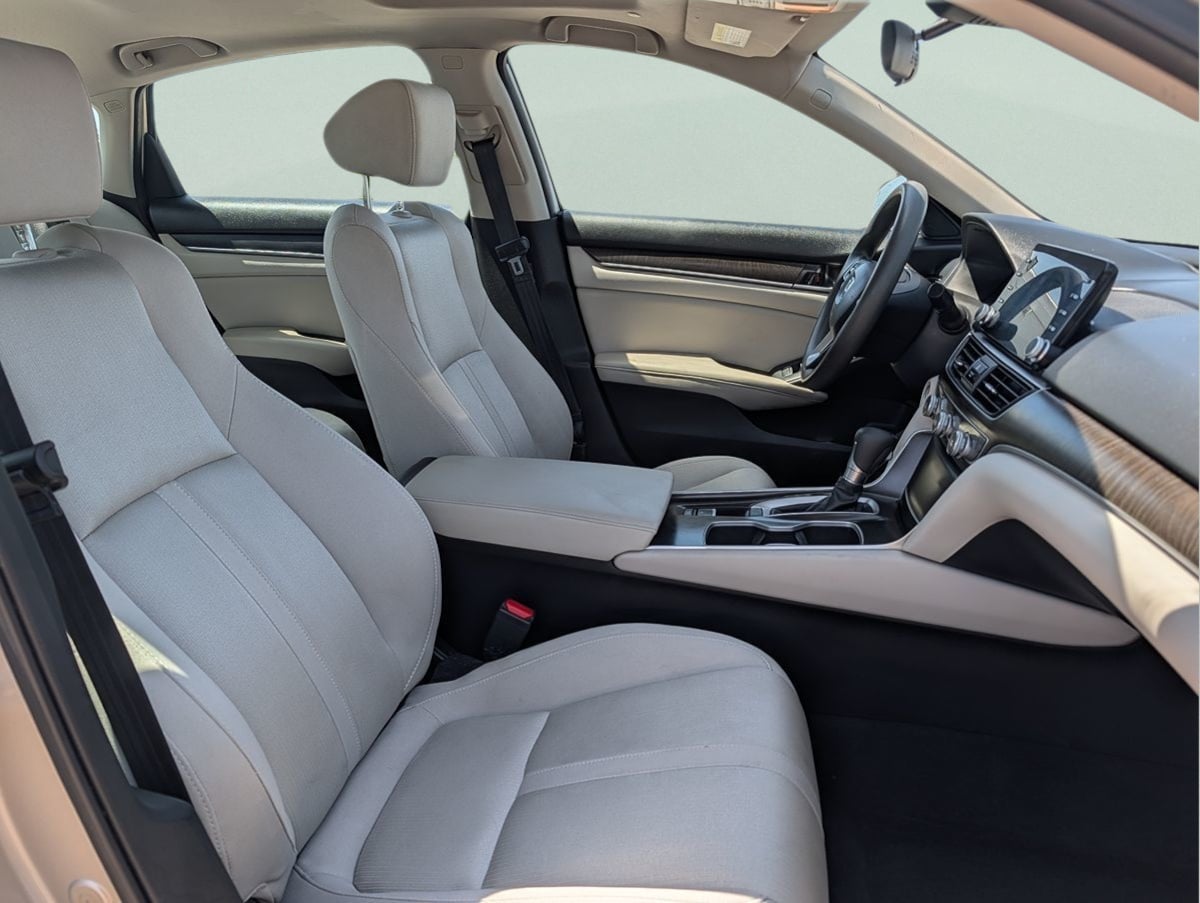 2018 Honda Accord EX - Photo 6