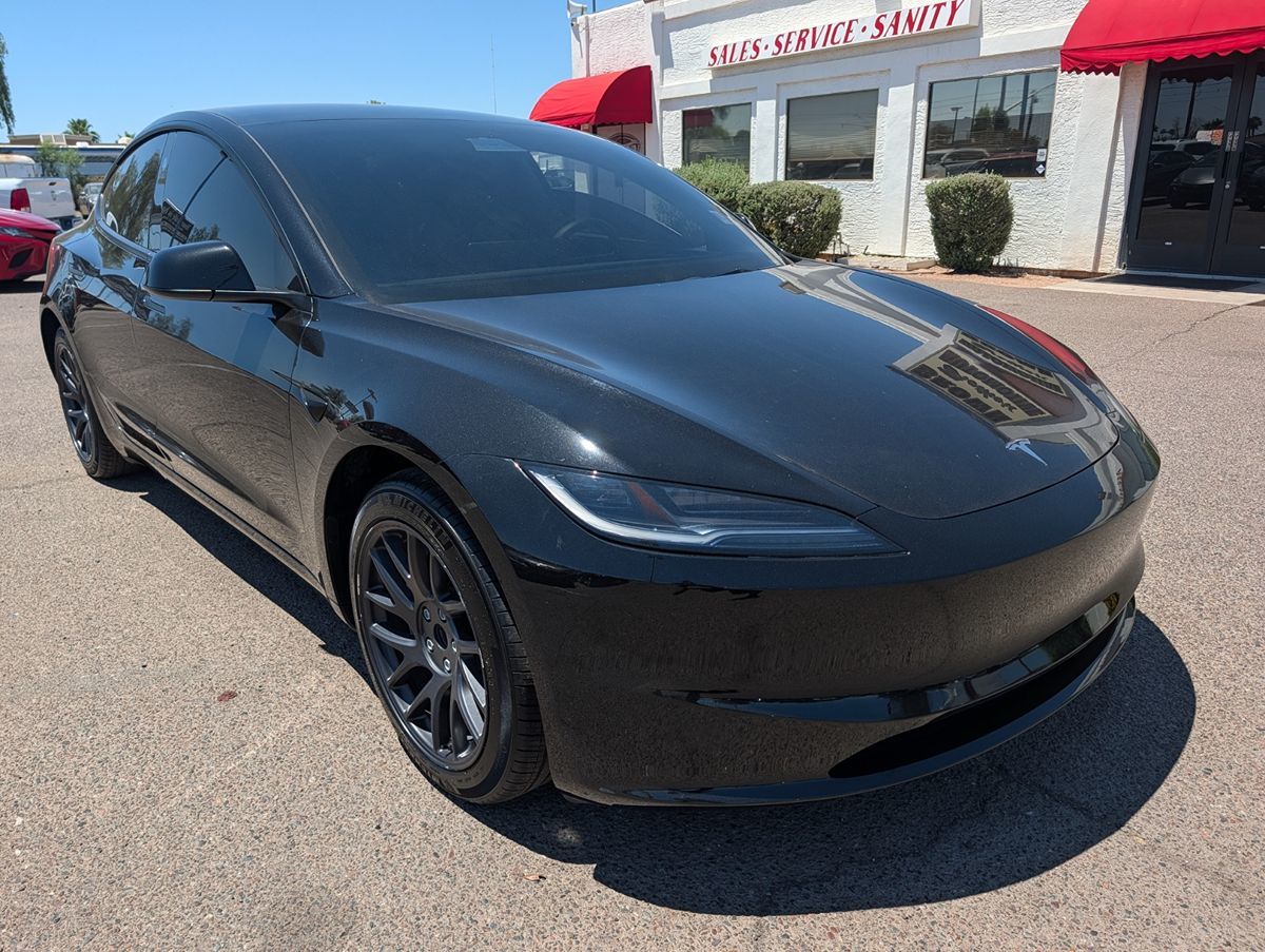 2025 Tesla Model 3's photo