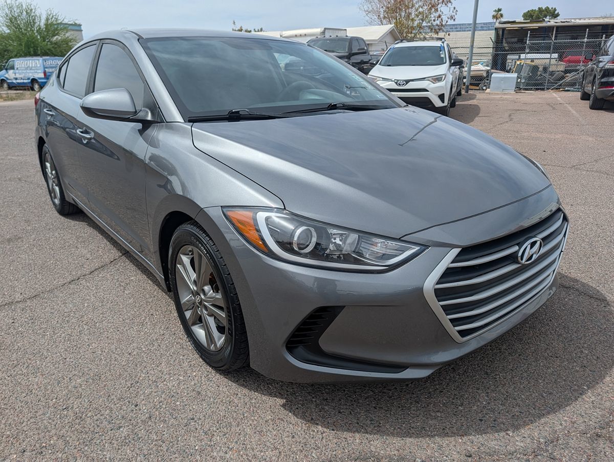 2018 Hyundai Elantra 2.0 SEL A/T's photo