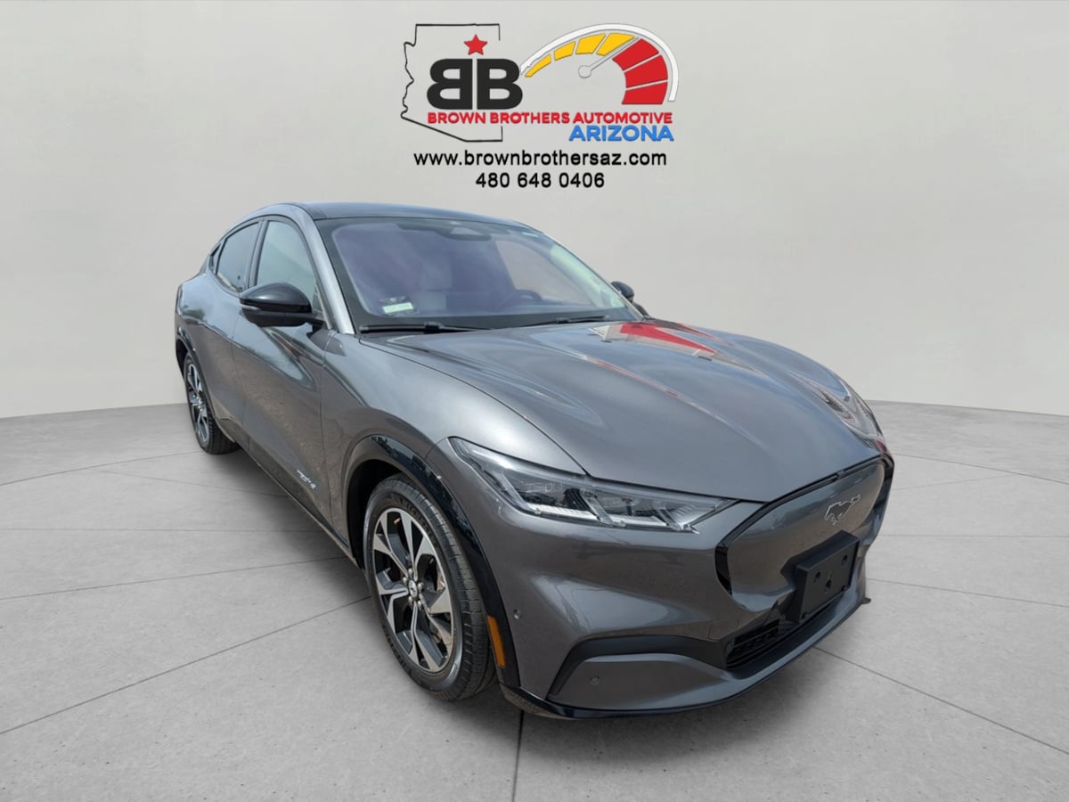 2021 Ford Mustang-Mach-e Premium's photo