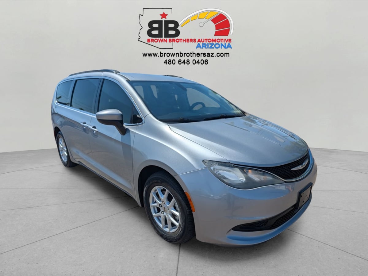 2021 Chrysler Voyager LXI