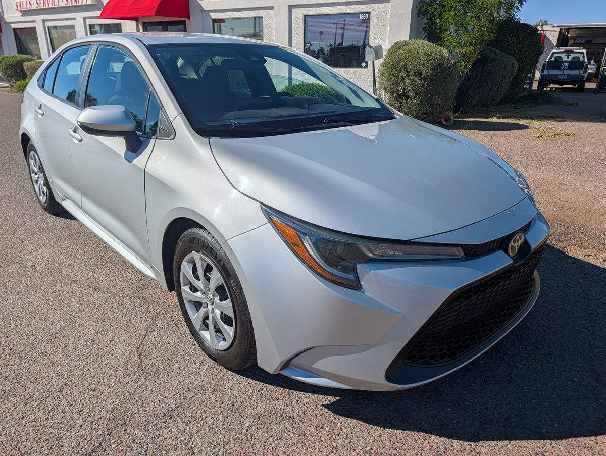 2022 Toyota Corolla LE