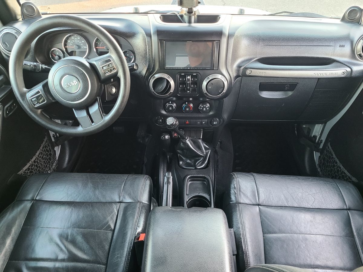 Sold 2012 Jeep Wrangler Unlimited Sport in Mesa, image size:1200x899