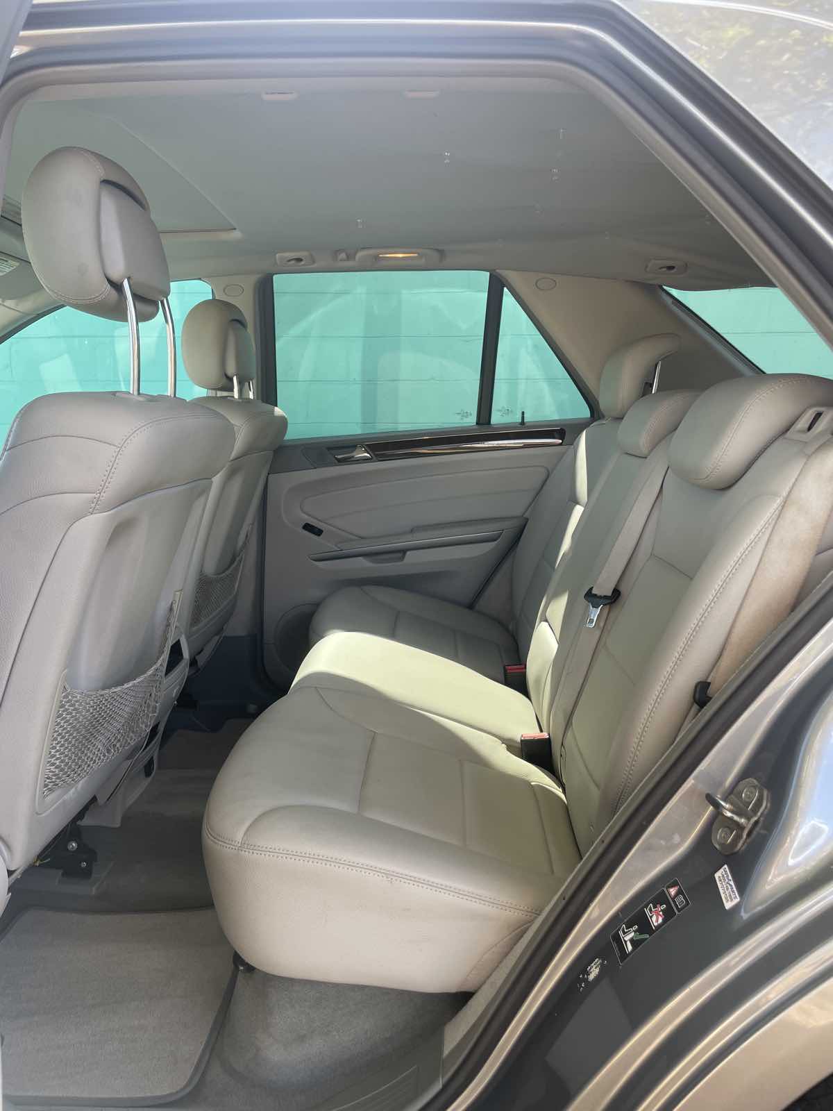 2010 Mercedes Benz ML 350 photo 18