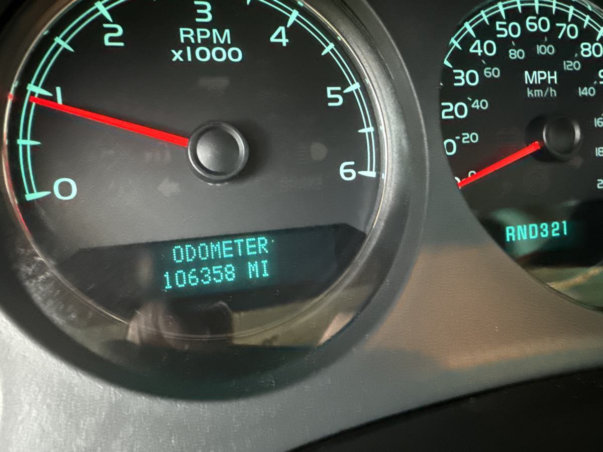 2007 Chevrolet Tahoe LT photo 3