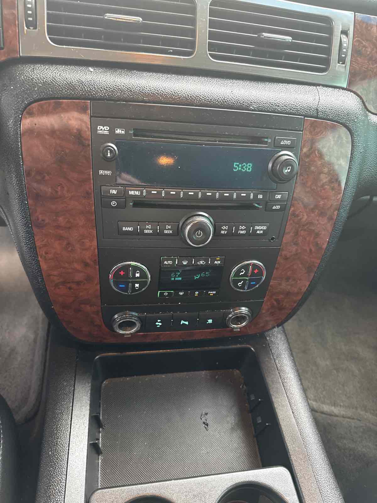2007 Chevrolet Tahoe LT photo 10