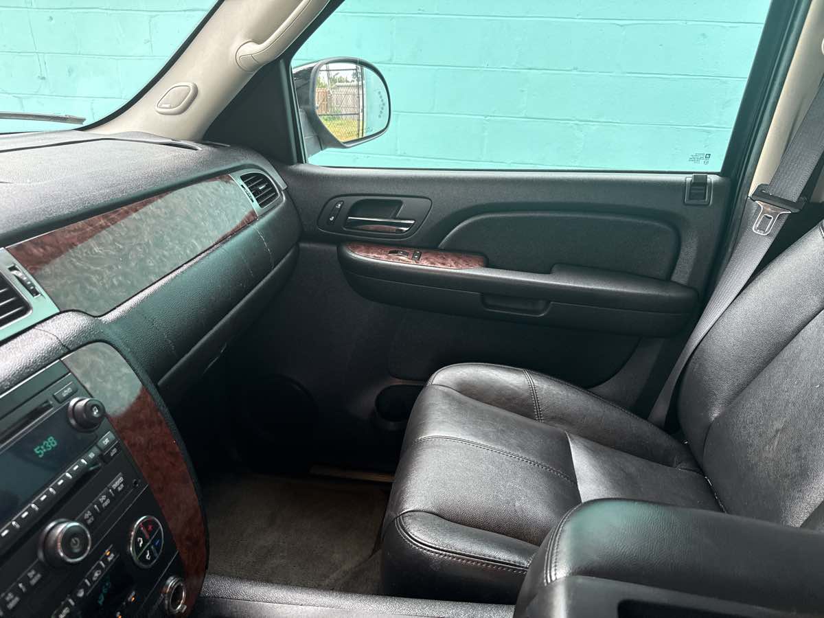 2007 Chevrolet Tahoe LT photo 11