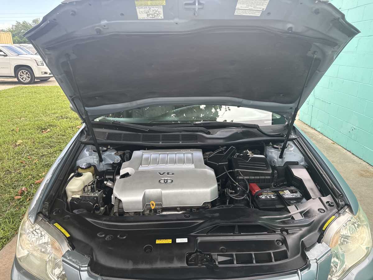 2005 Toyota Avalon XL photo 32