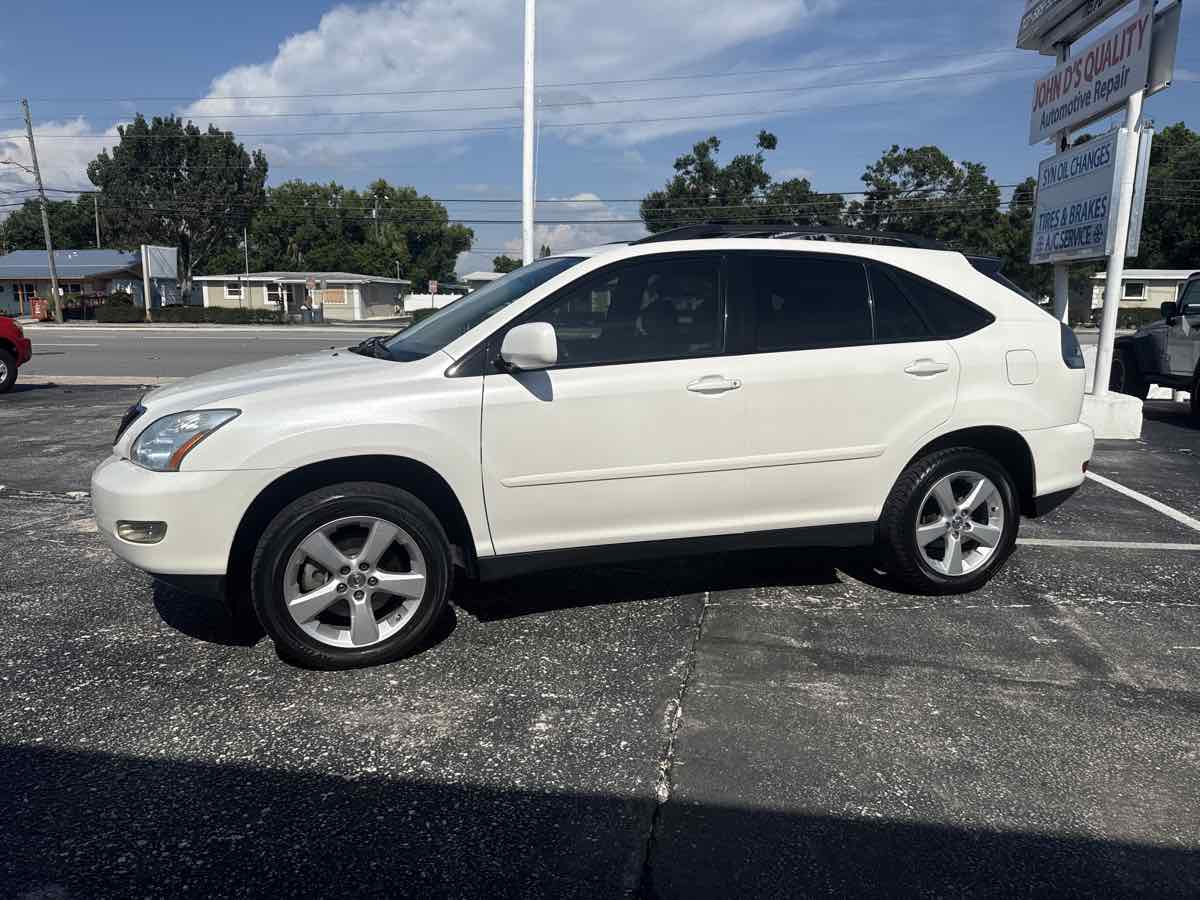 2004 Lexus RX 330 photo 2