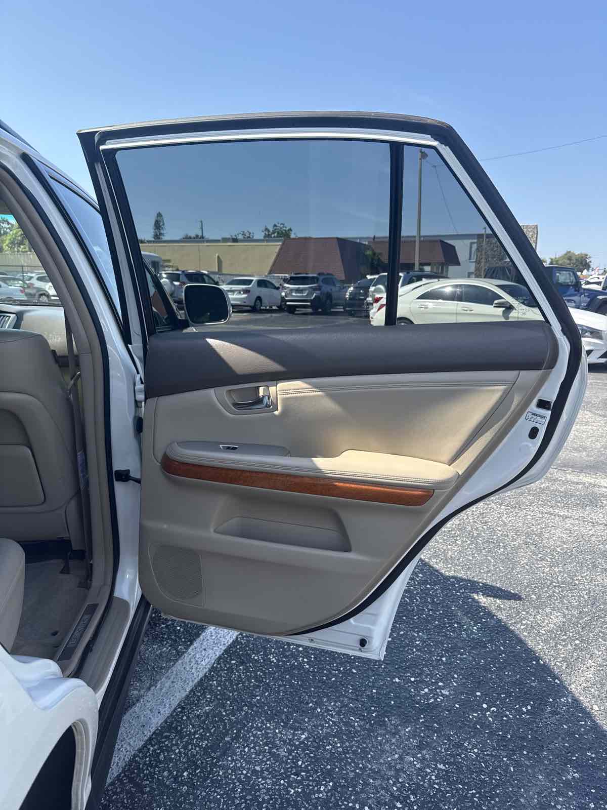 2004 Lexus RX 330 photo 16