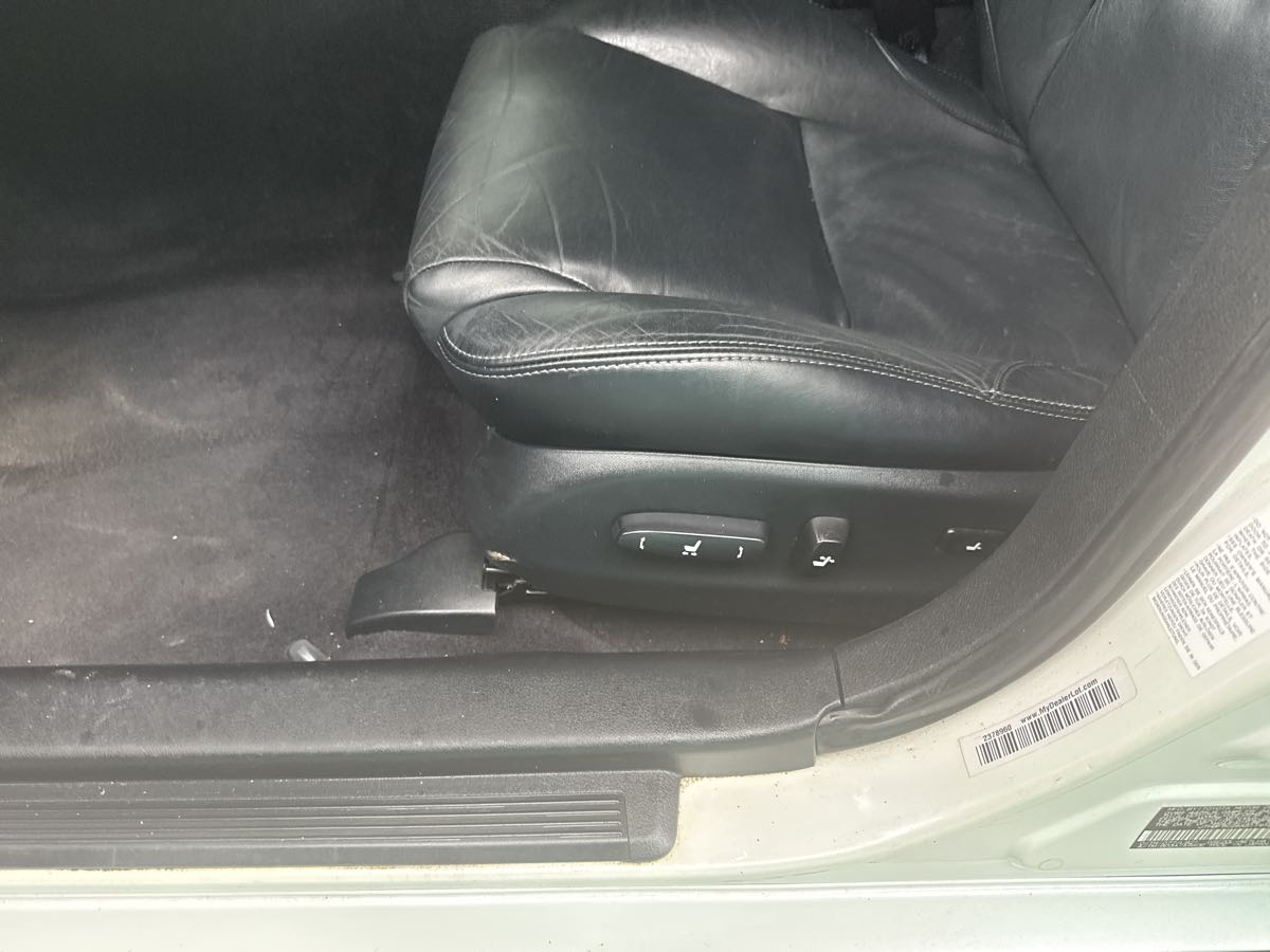 2010 Lexus IS 250 photo 20