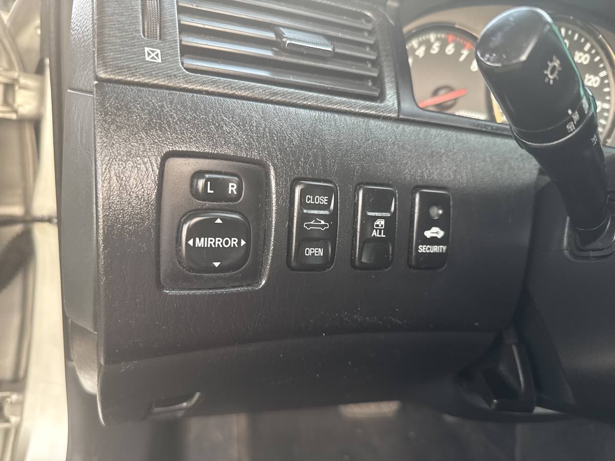2006 Toyota Camry Solara SE photo 14