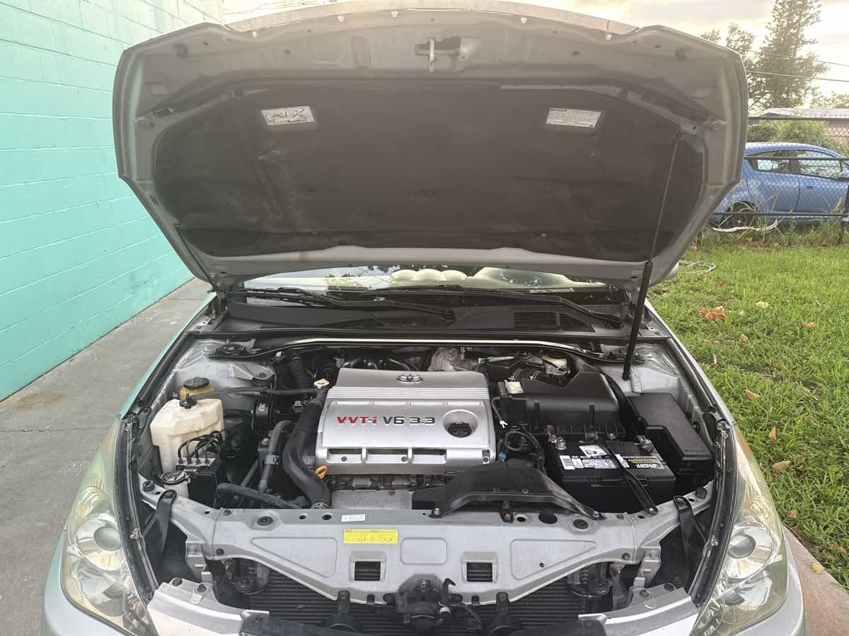 2006 Toyota Camry Solara SE photo 18