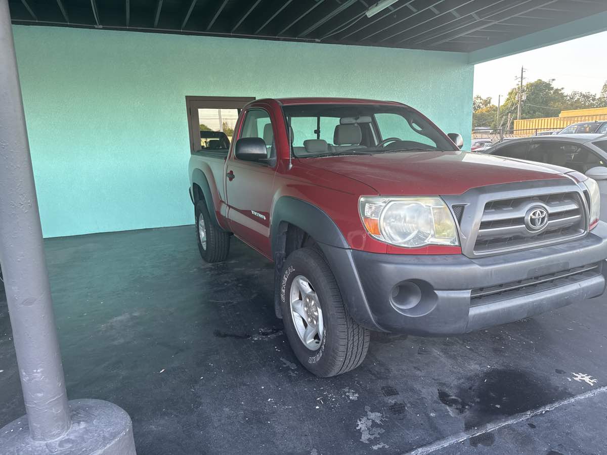 2010 Toyota Tacoma 4x4 photo 2