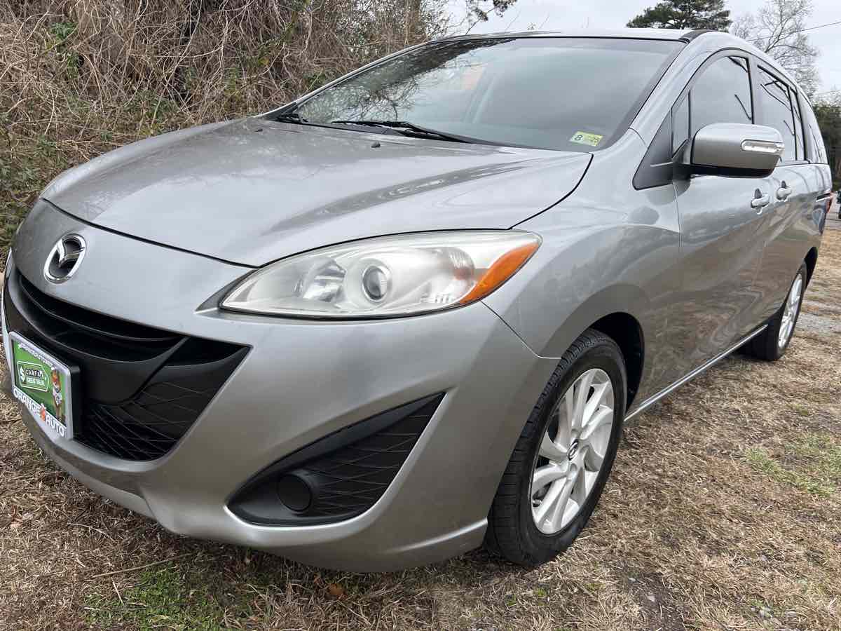 2015 Mazda Mazda5 Sport