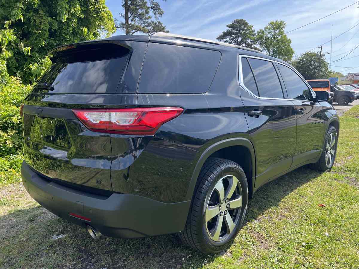 2020 Chevrolet Traverse Leather photo 15