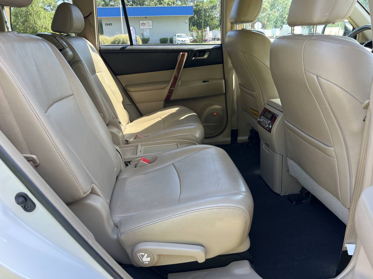 2012 Toyota Highlander Limited photo 14