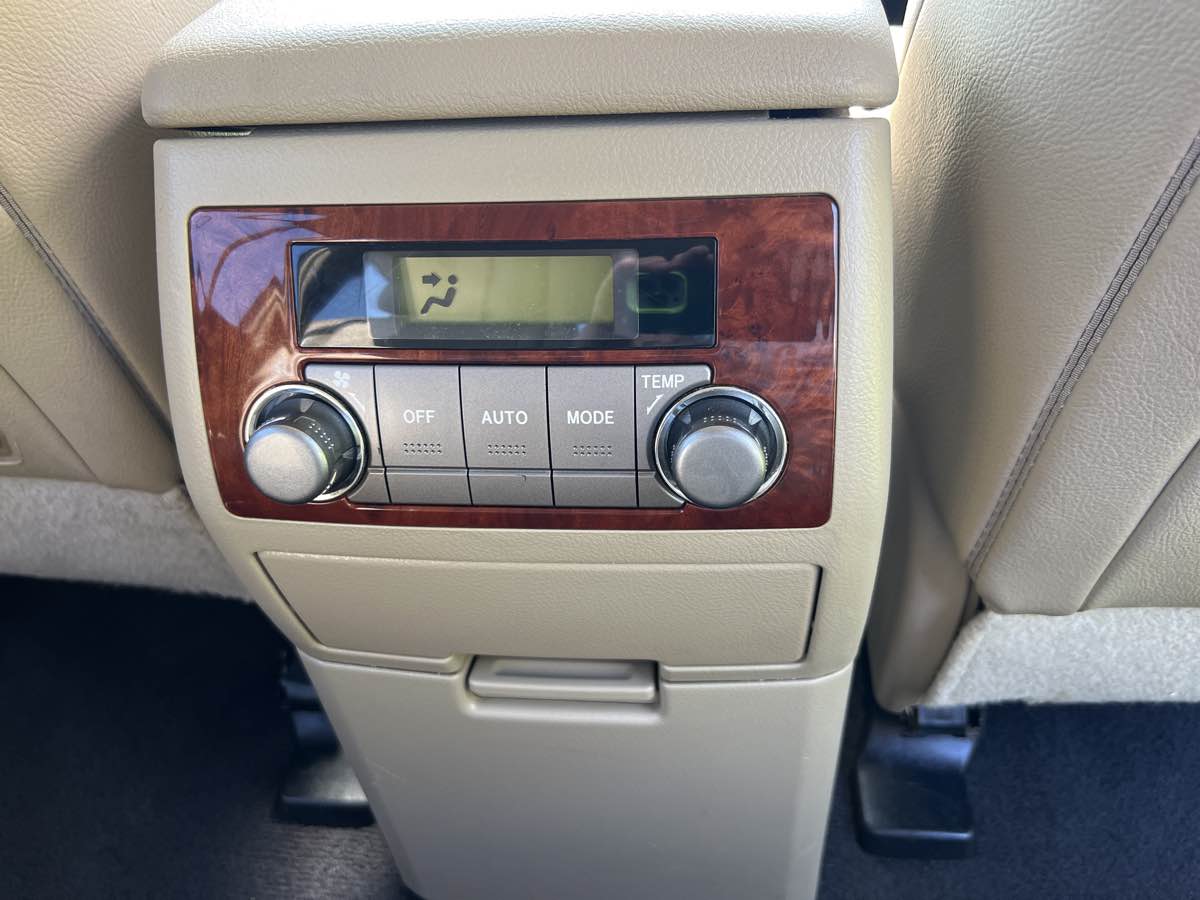 2012 Toyota Highlander Limited photo 15