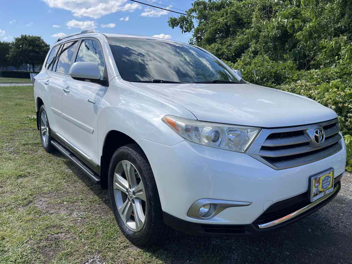 2012 Toyota Highlander Limited photo 11