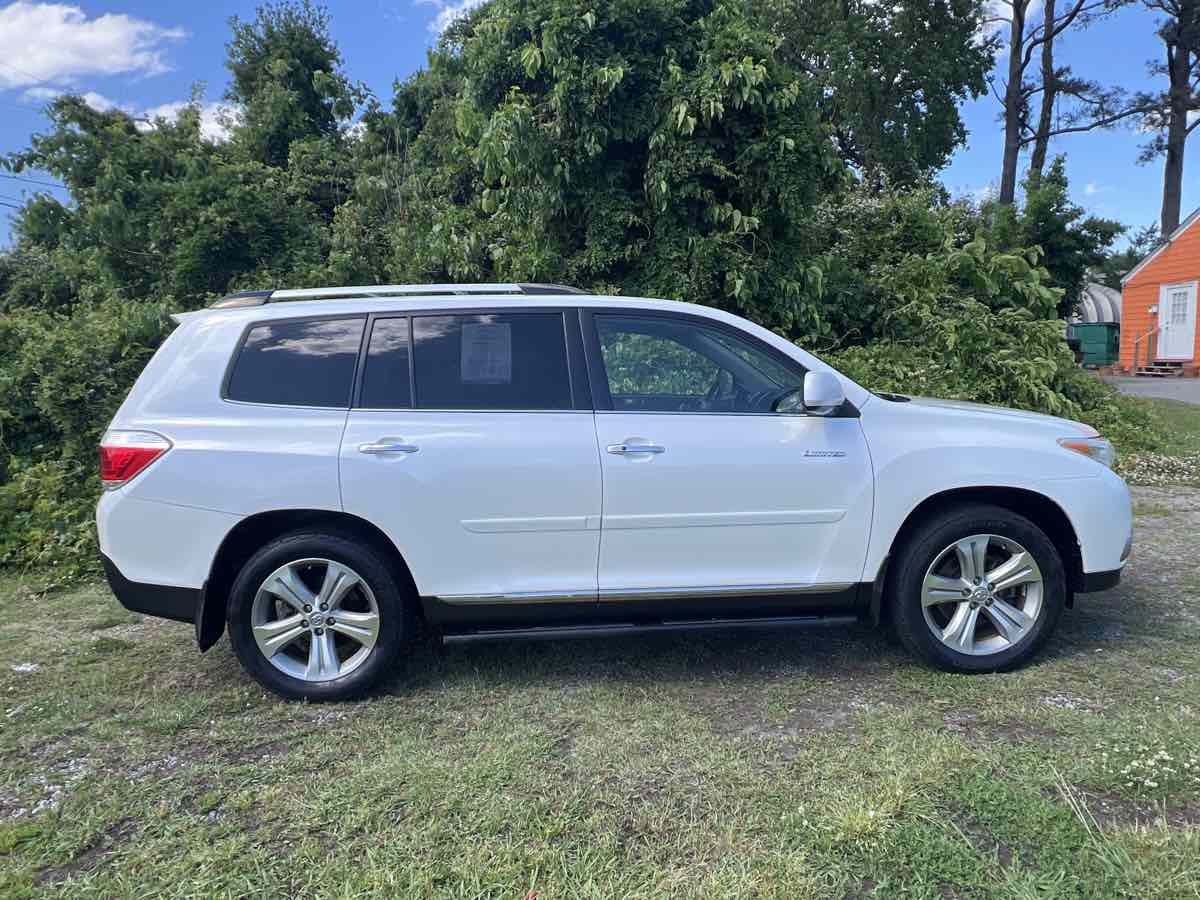 2012 Toyota Highlander Limited photo 13