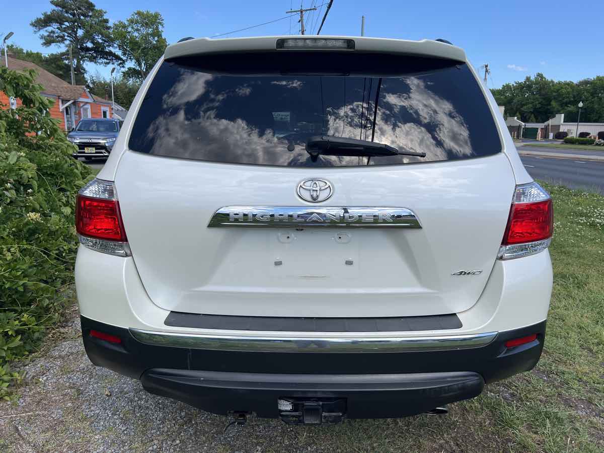 2012 Toyota Highlander Limited photo 18