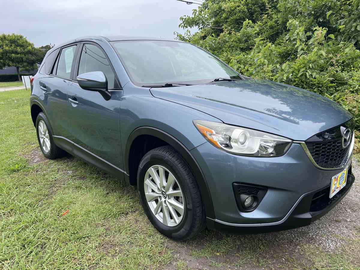 2015 Mazda CX-5 Touring photo 11