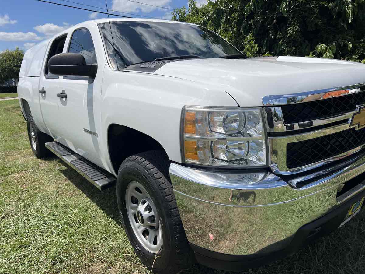 2014 Chevrolet Silverado 3500HD Work Truck photo 10