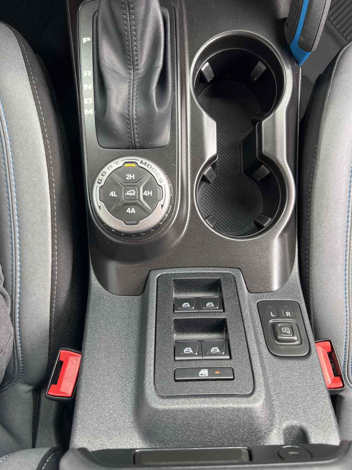 2022 Ford Bronco Black Diamond photo 7