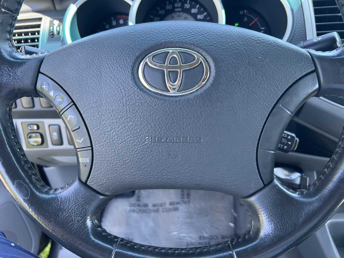 2009 Toyota Tacoma SR5 photo 4