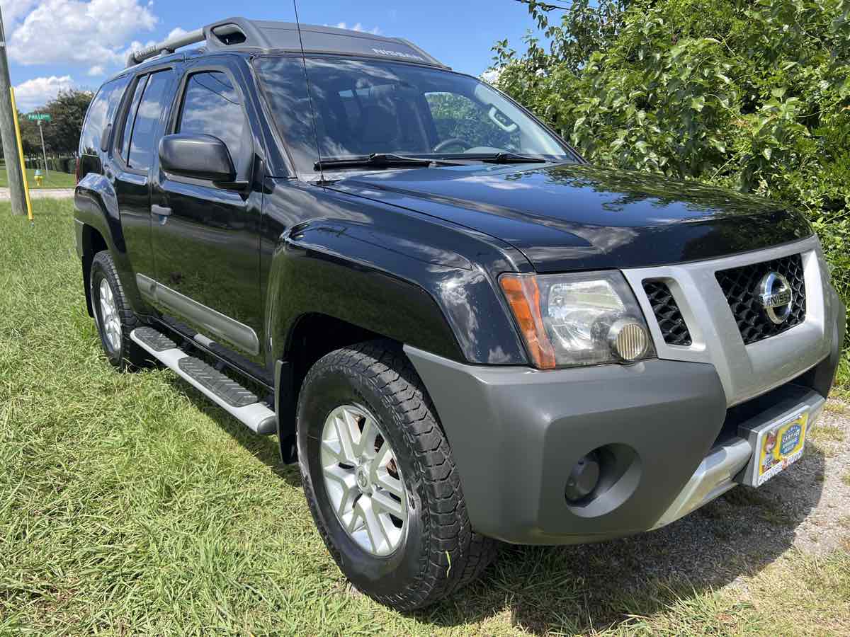 2015 Nissan Xterra S photo 9