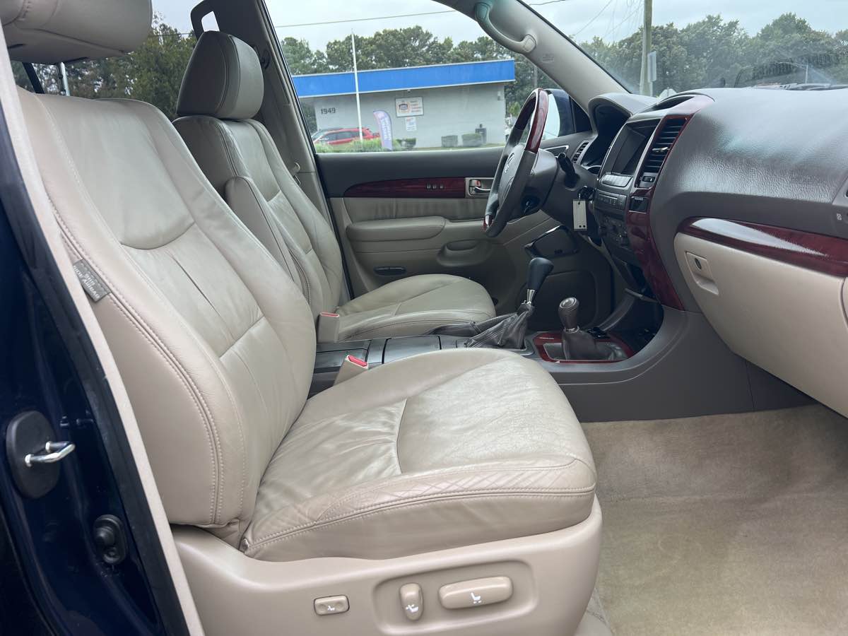 2008 Lexus GX 470 photo 12