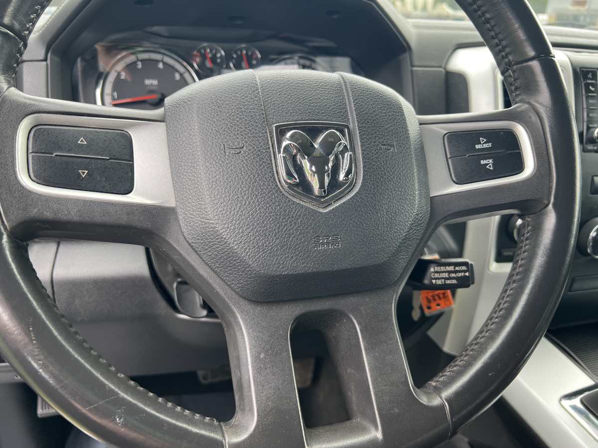 2011 Ram 1500 Sport photo 4